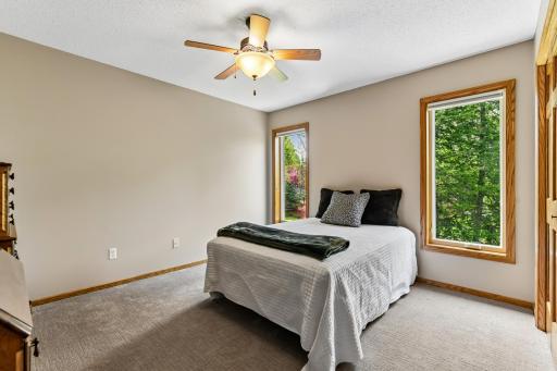 6820 Lorena Lane, Eden Prairie, MN 55346
