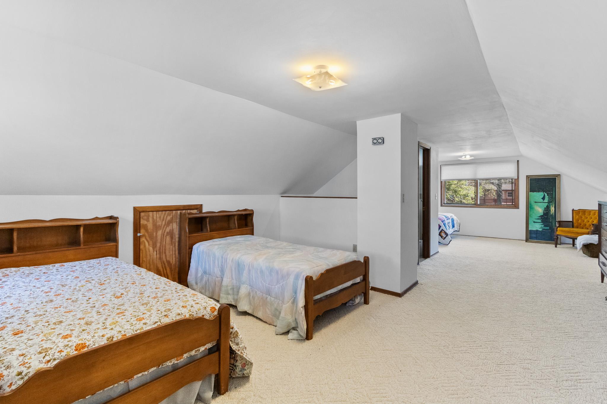 A half bath in the middle between the bedrooms.