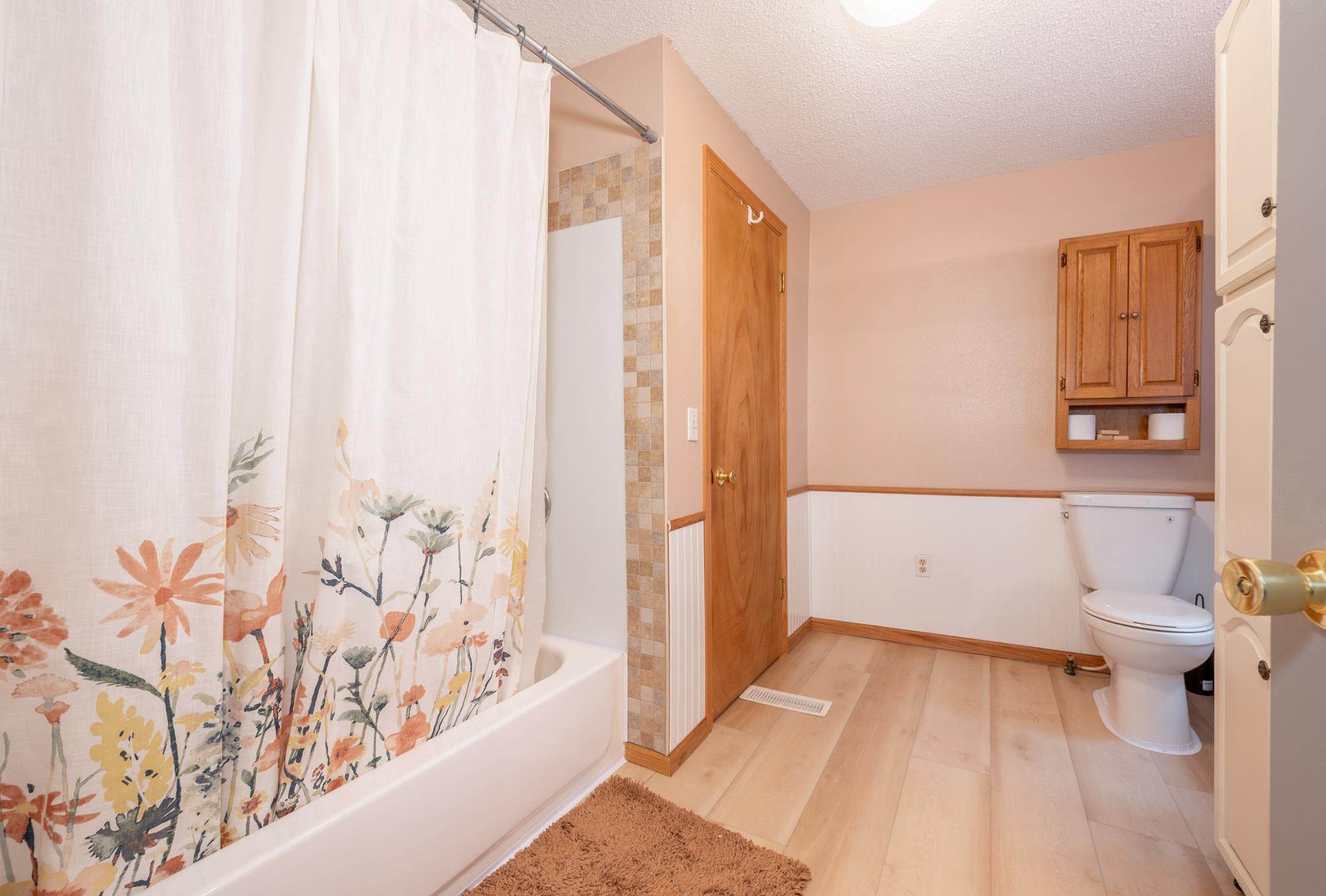 Main bathroom