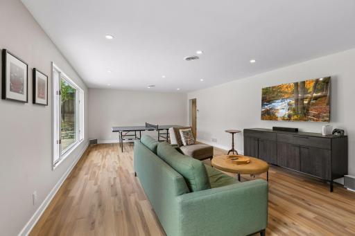 1940 Edgcumbe Road, Saint Paul, MN 55116