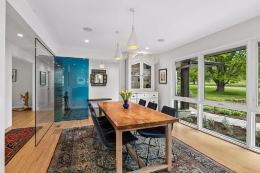 1940 Edgcumbe Road, Saint Paul, MN 55116