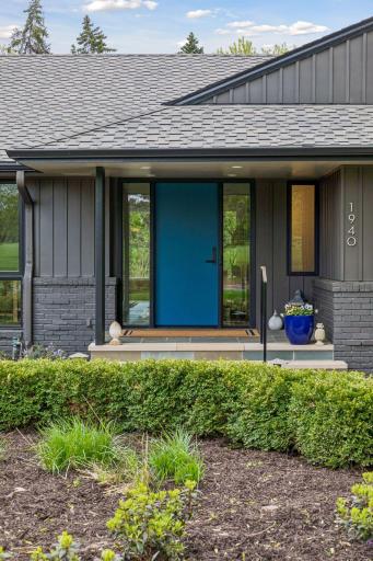 1940 Edgcumbe Road, Saint Paul, MN 55116