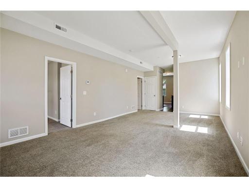 2050 W Broadway Avenue, Minneapolis, MN 55411