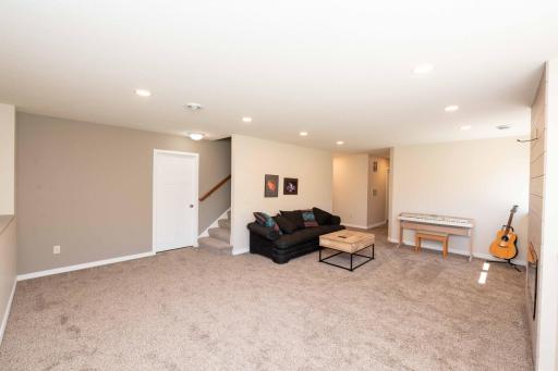 3615 33rd Street SE, Buffalo, MN 55313