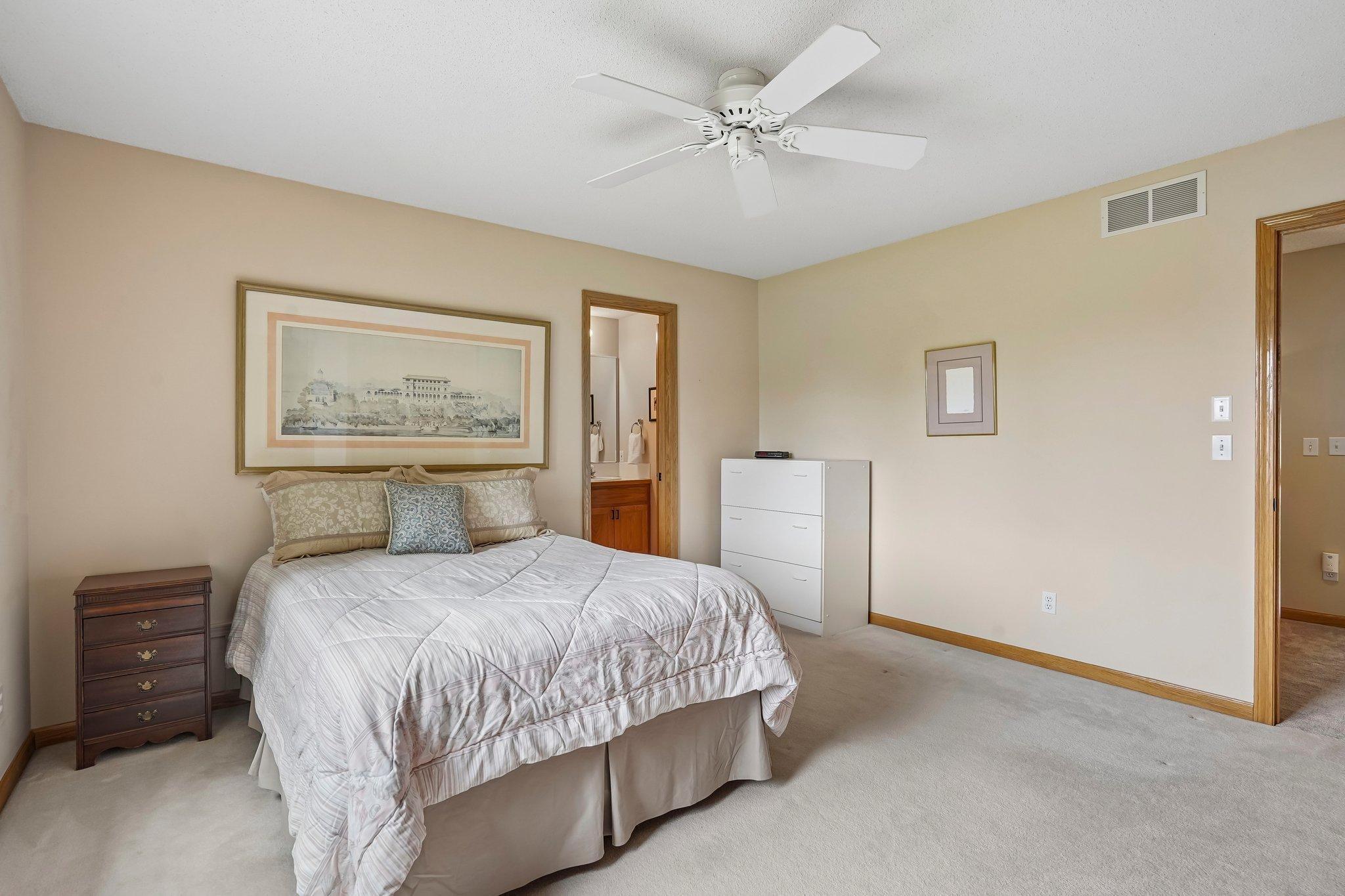 67-web-or-mls-Bluff Rd-S2305-067.jpg