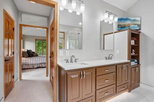 10215 Bluff Road, Eden Prairie, MN 55347