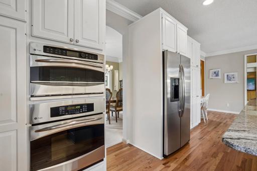 10215 Bluff Road, Eden Prairie, MN 55347