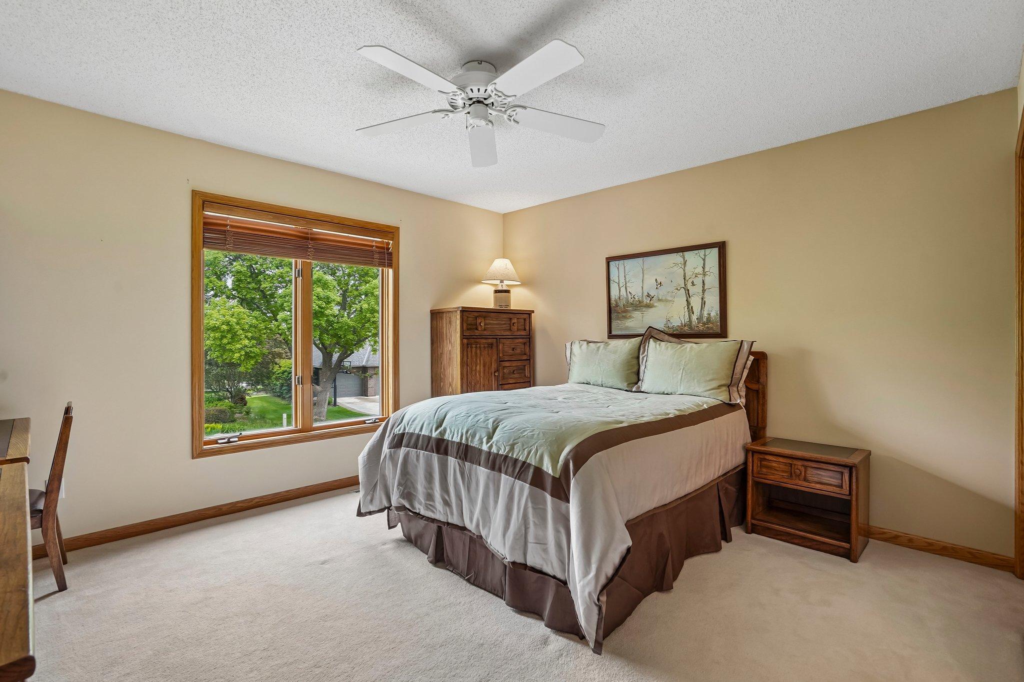 61-web-or-mls-Bluff Rd-S2305-061.jpg