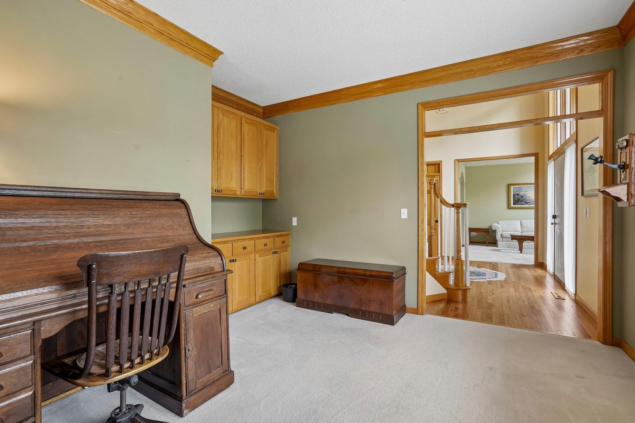 33-web-or-mls-Bluff Rd-S2305-033.jpg