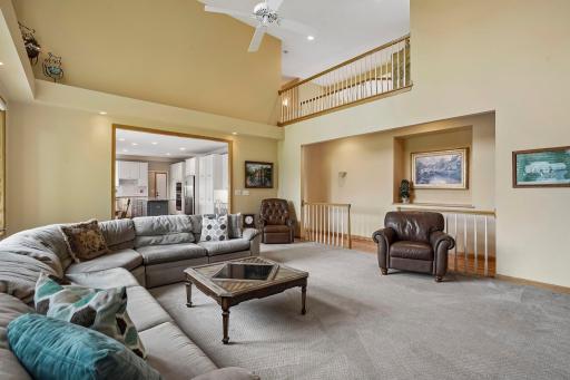 10215 Bluff Road, Eden Prairie, MN 55347