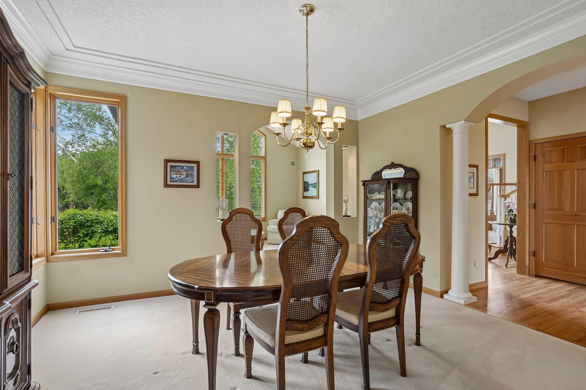 15-web-or-mls-Bluff Rd-S2305-015.jpg