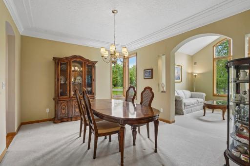 10215 Bluff Road, Eden Prairie, MN 55347