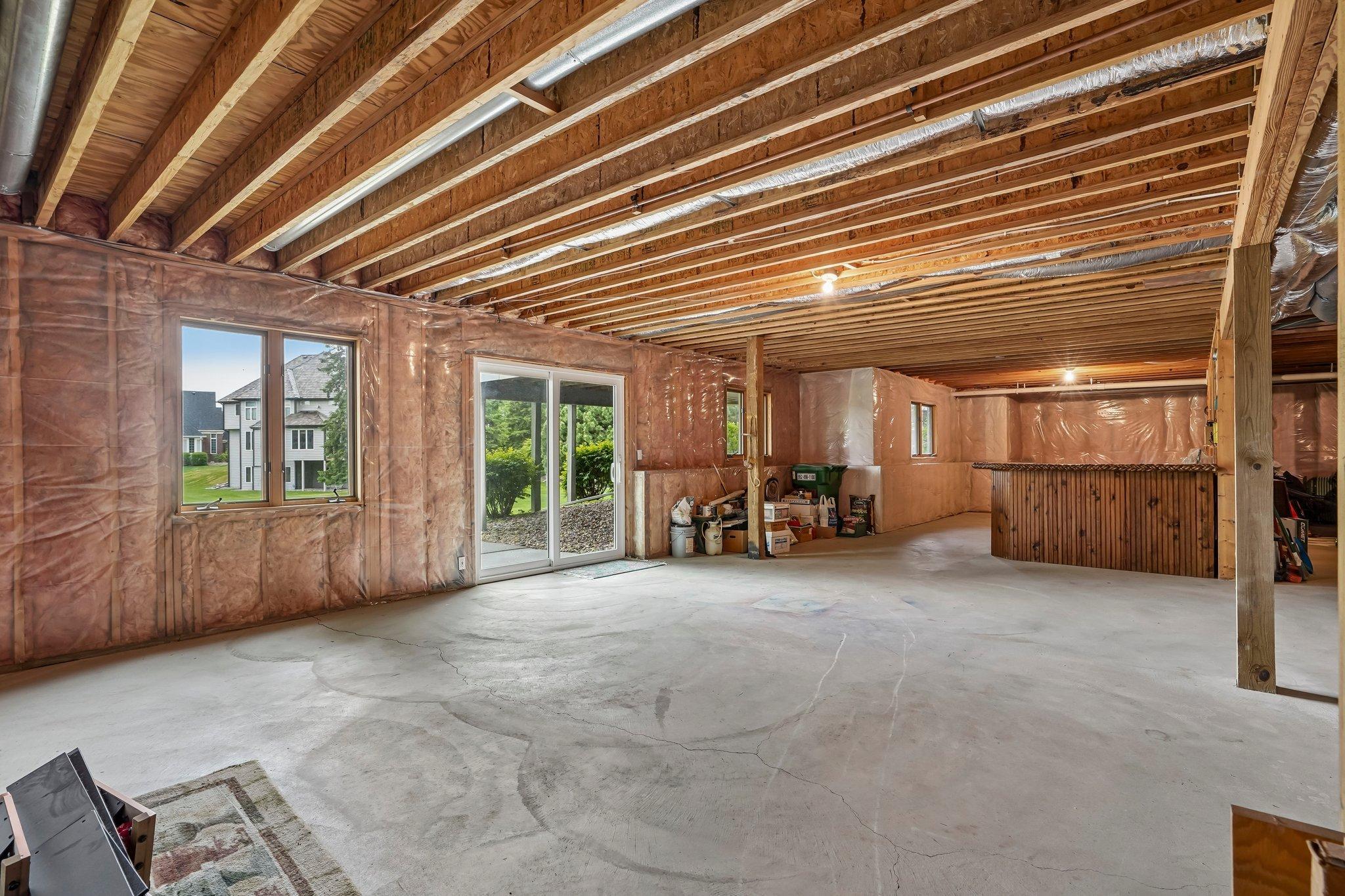 49-web-or-mls-Bluff Rd-S2305-049.jpg