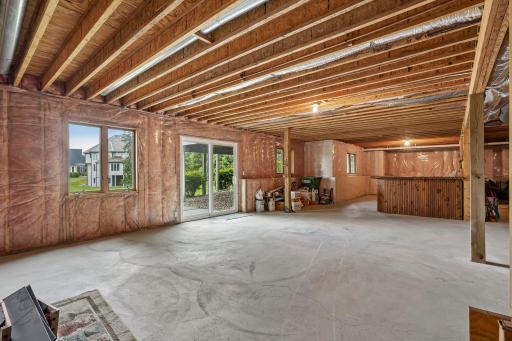 10215 Bluff Road, Eden Prairie, MN 55347