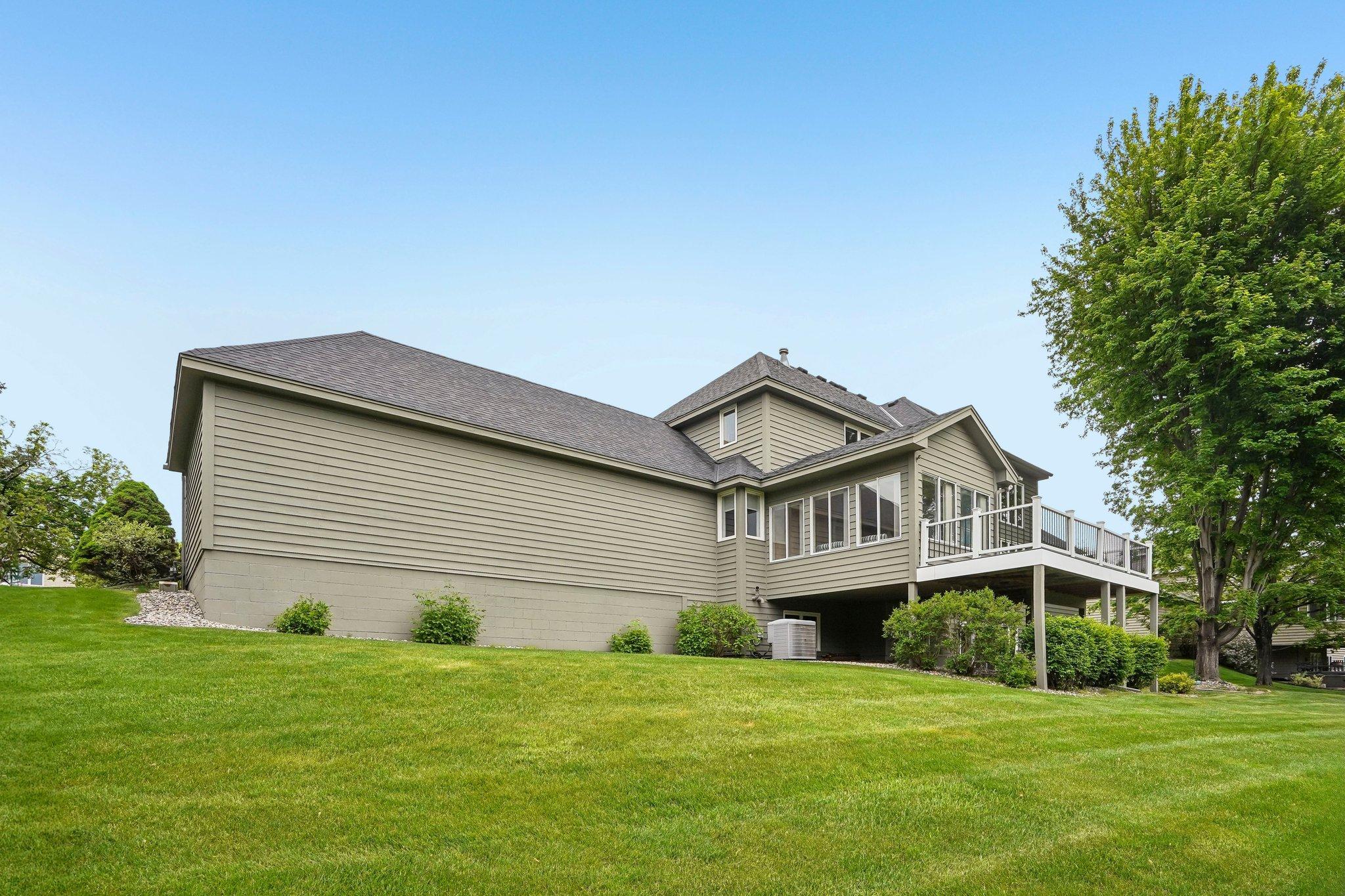 80-web-or-mls-Bluff Rd-S2305-080.jpg