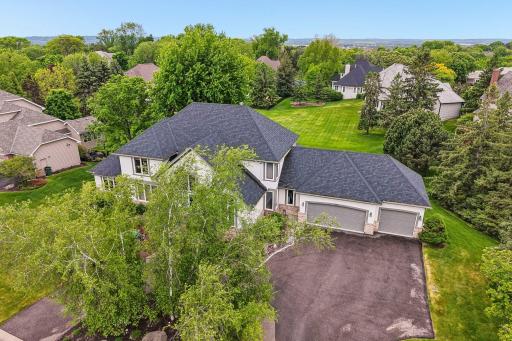 10215 Bluff Road, Eden Prairie, MN 55347