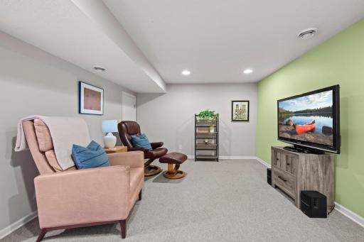2745 Alabama Avenue S, Saint Louis Park, MN 55416
