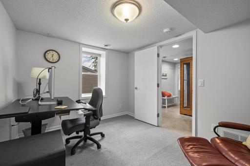 2745 Alabama Avenue S, Saint Louis Park, MN 55416