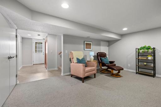 2745 Alabama Avenue S, Saint Louis Park, MN 55416