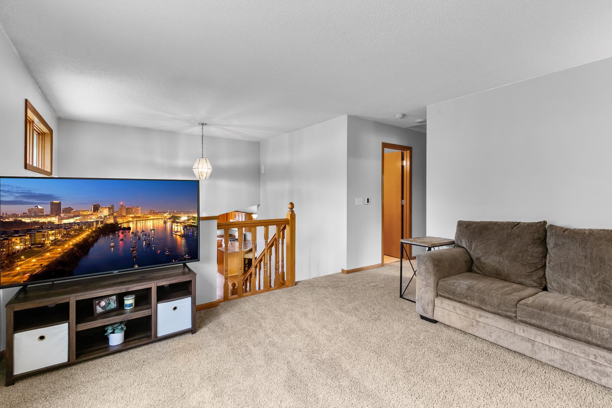 Upper Living Room - Pic 1 of 2