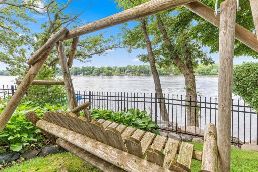 10810 Mississippi Boulevard NW, Minneapolis, MN 55433