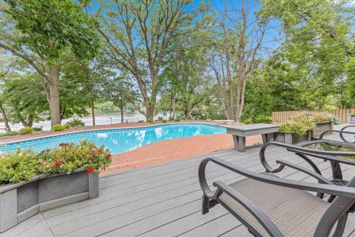 10810 Mississippi Boulevard NW, Minneapolis, MN 55433