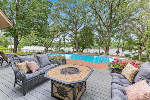 10810 Mississippi Boulevard NW, Minneapolis, MN 55433