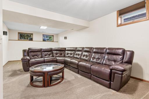 10810 Mississippi Boulevard NW, Minneapolis, MN 55433