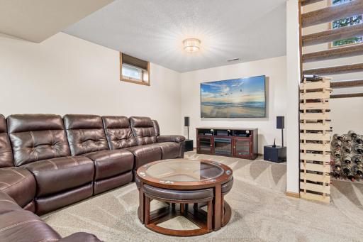 10810 Mississippi Boulevard NW, Minneapolis, MN 55433