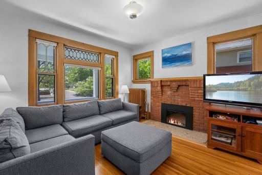1699 Ashland Avenue, Saint Paul, MN 55104