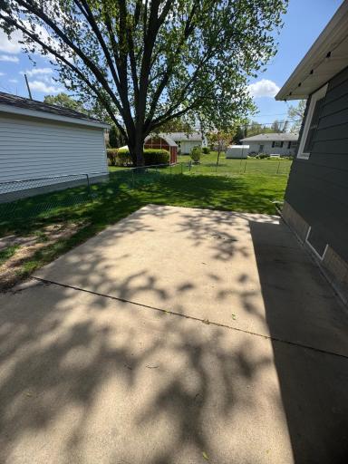 525 South Street, Owatonna, MN 55060