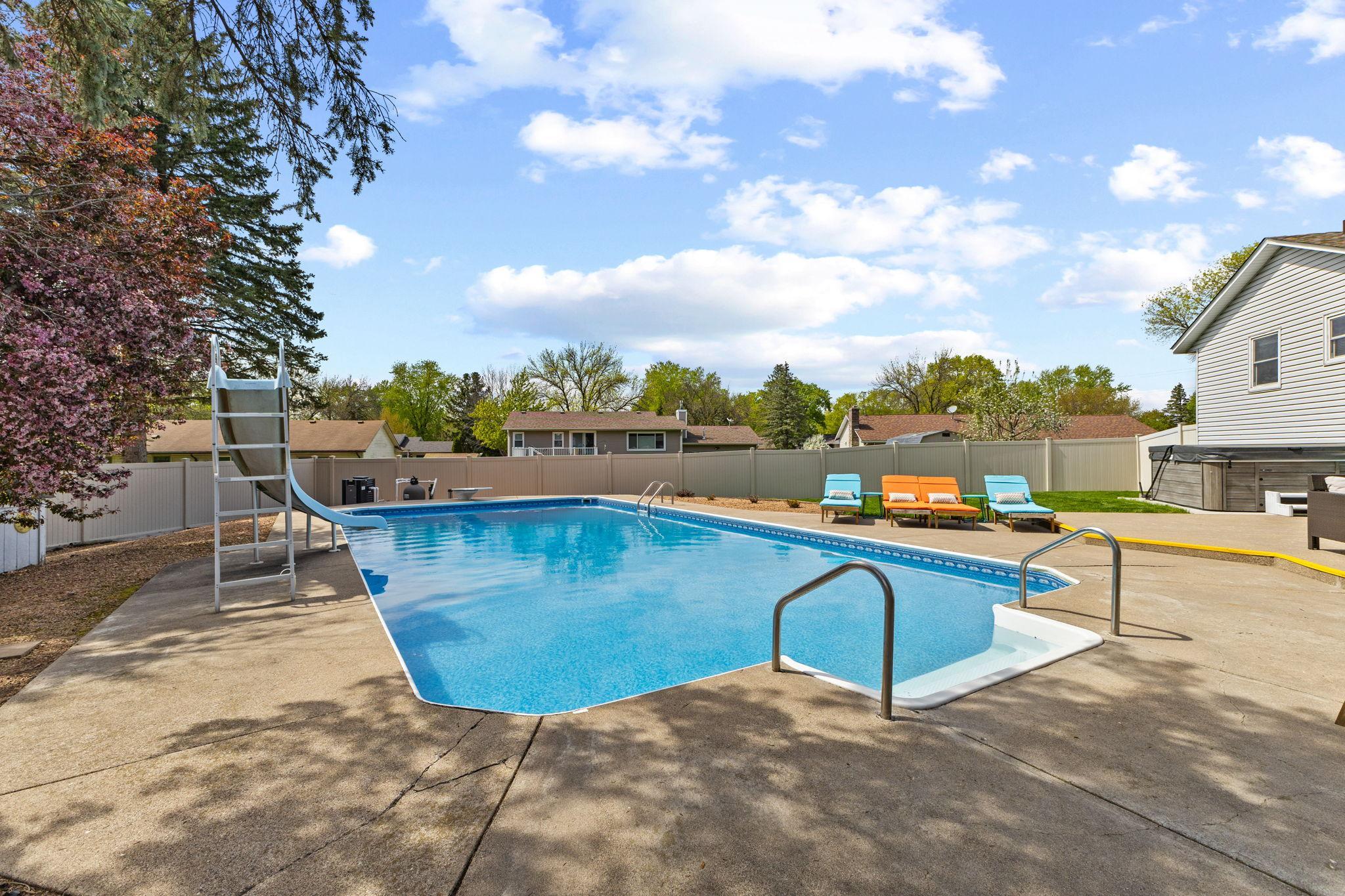 Vivid Spaces_7310 Inman Ave S_41.jpg