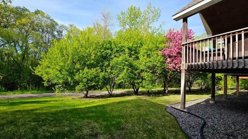 1220 Dupont Lane N, Minneapolis, MN 55444