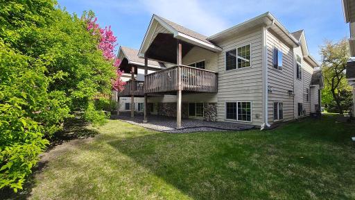 1220 Dupont Lane N, Minneapolis, MN 55444