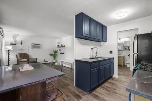 3237 15th Avenue S, 21, Minneapolis, MN 55407