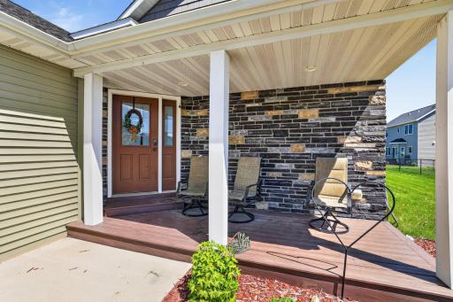 1565 Brandt Drive NE, Byron, MN 55920