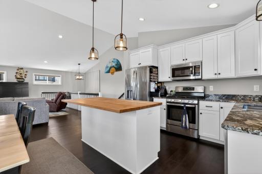 1565 Brandt Drive NE, Byron, MN 55920