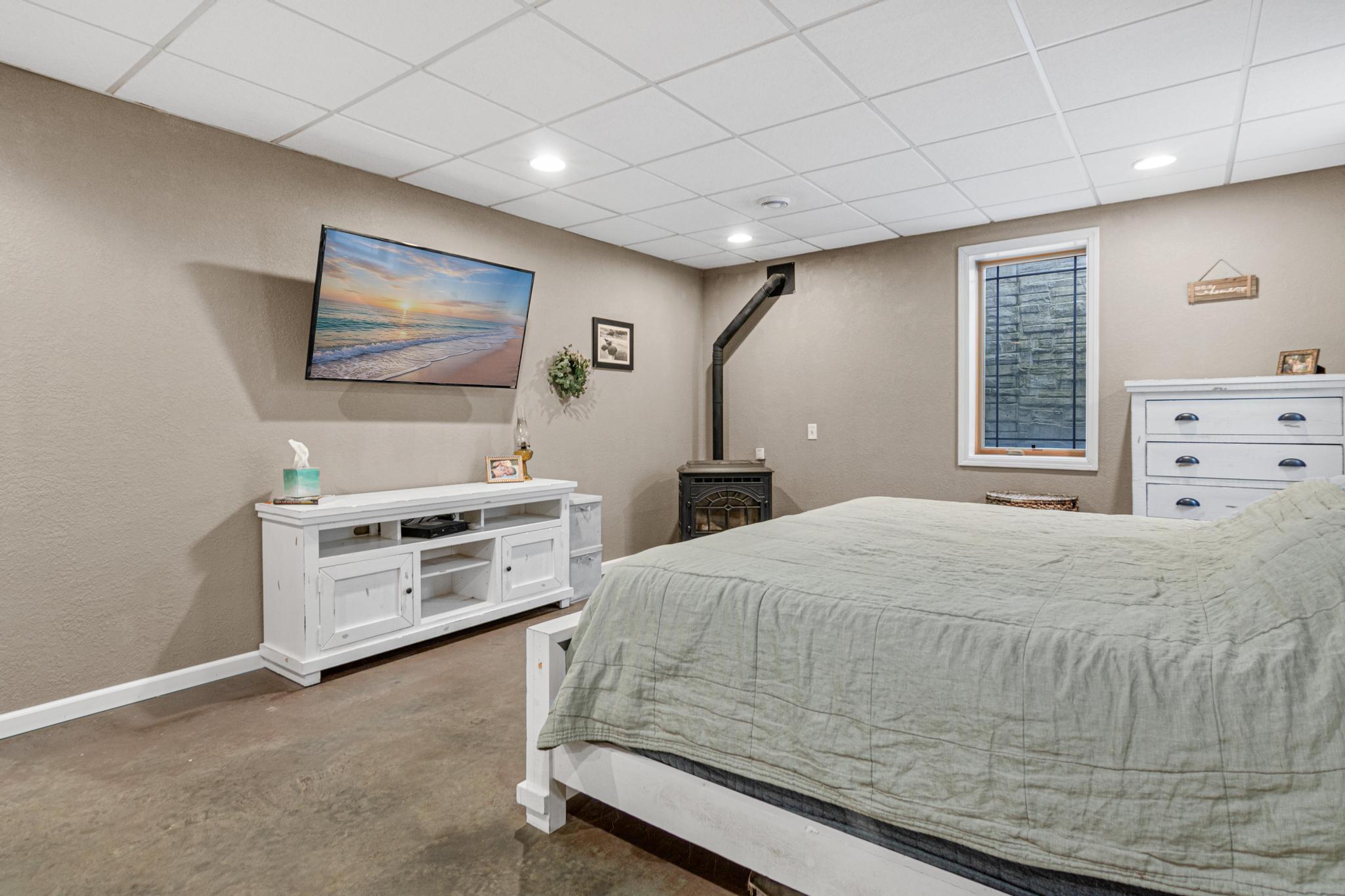 A peaceful primary retreat with room to unwind