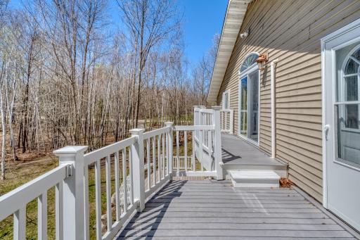 21564 Sugarbush Lane, Cohasset, MN 55721