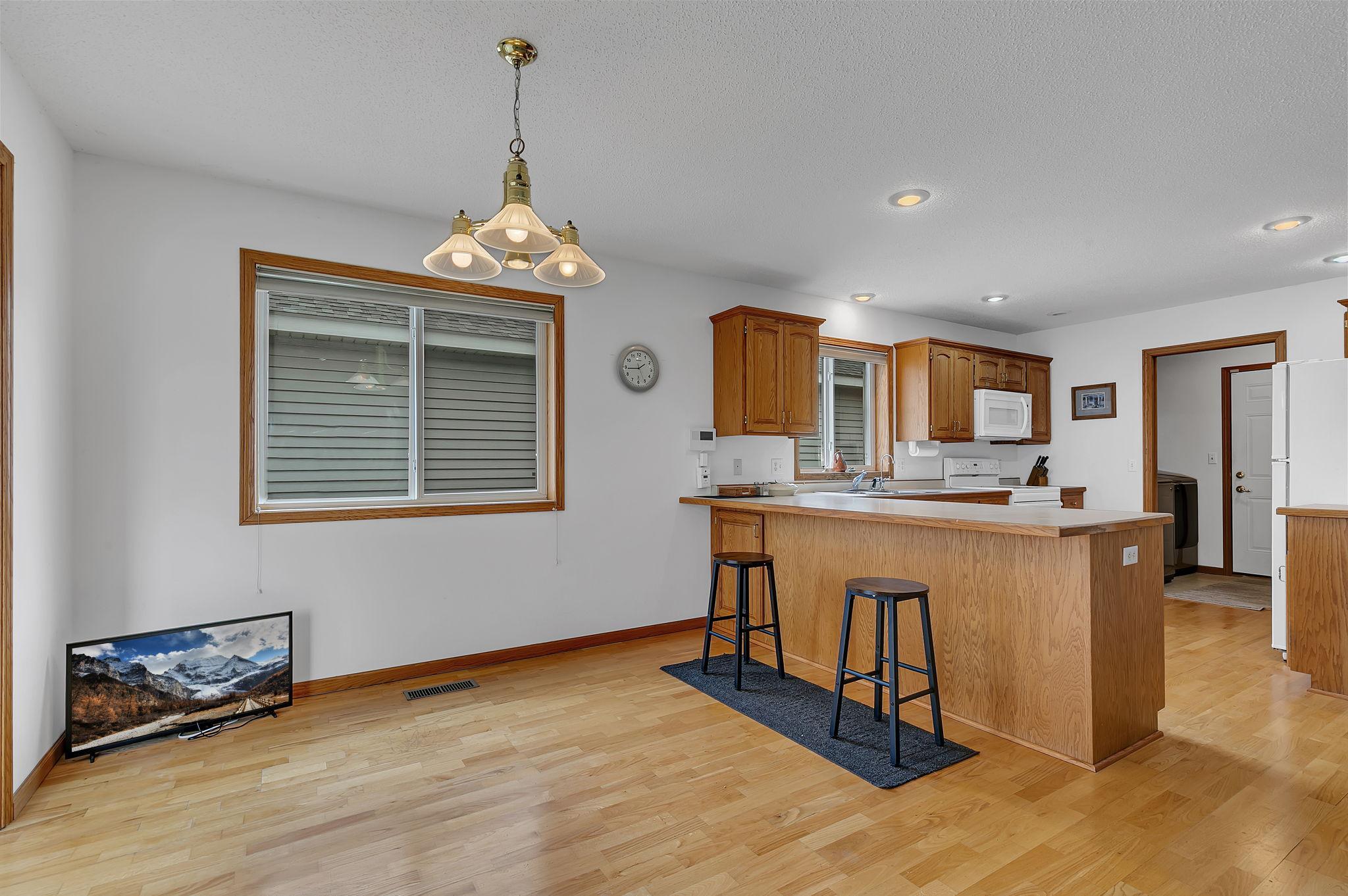 Kitchen/Dining