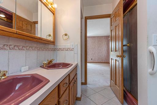 1850 Petes Point Lane SW, Alexandria, MN 56308