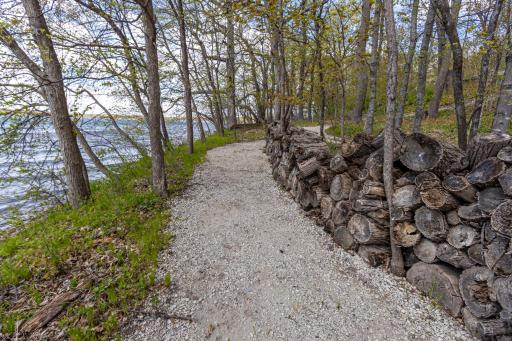 1850 Petes Point Lane SW, Alexandria, MN 56308