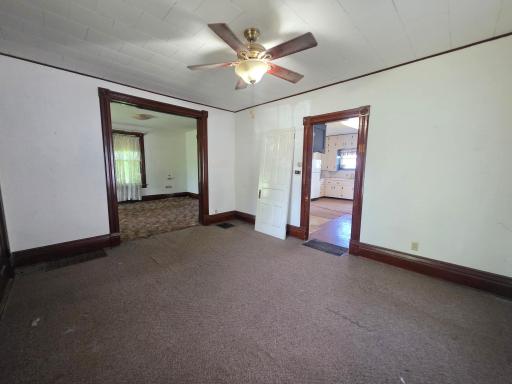 844 S 1st Avenue, Gibbon, MN 55335