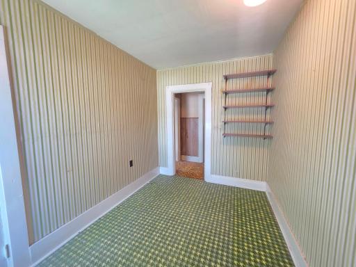 844 S 1st Avenue, Gibbon, MN 55335
