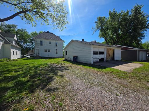 844 S 1st Avenue, Gibbon, MN 55335