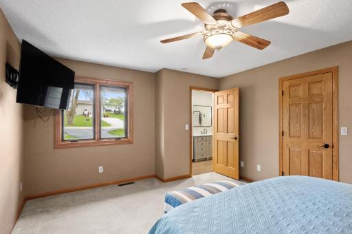 1481 W Latoka Drive SW, Alexandria, MN 56308