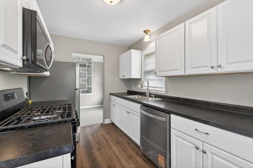 831 Howard Street N, Saint Paul, MN 55119