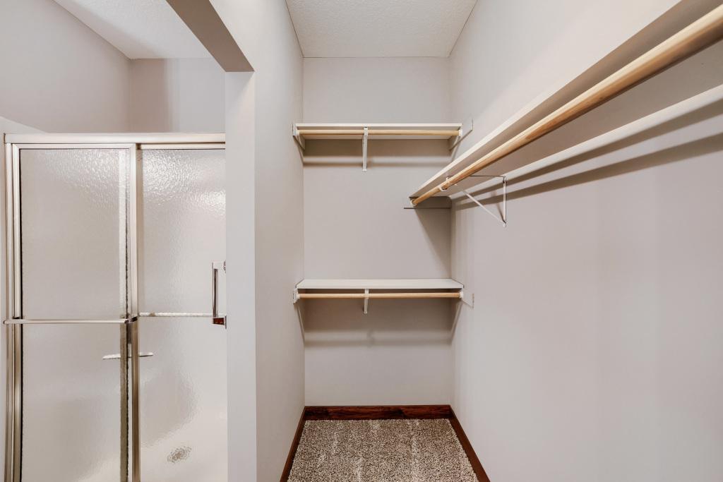 8051 Winfield Rd - MLS Sized - 021 - 21 Closet.jpg