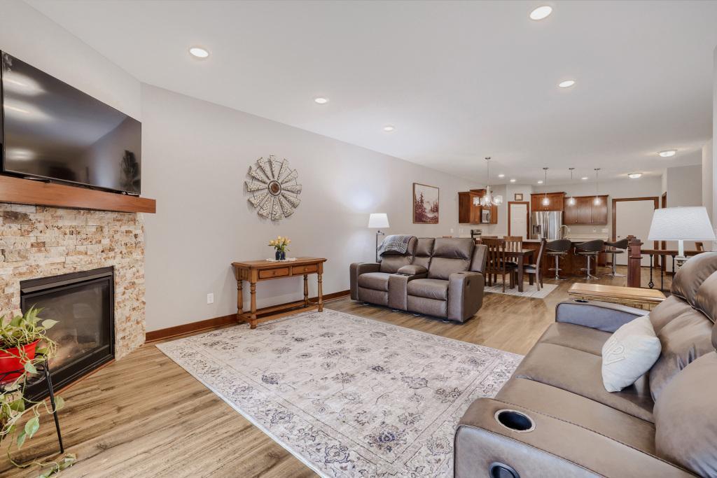 8051 Winfield Rd - MLS Sized - 006 - 06 Living Room.jpg