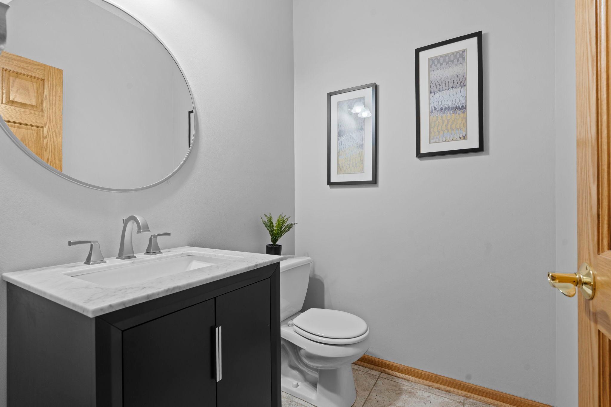 34-web-or-mls-14259 Geneva Ave N-265.jpg